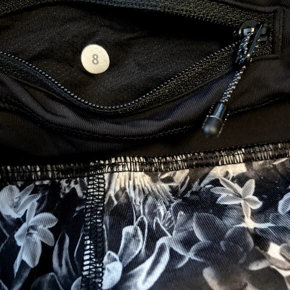 Lululemon Run: Inspire Crop II All Luxtreme Flowabunga Black Angel Wing Black 8 - Picture 3 of 5